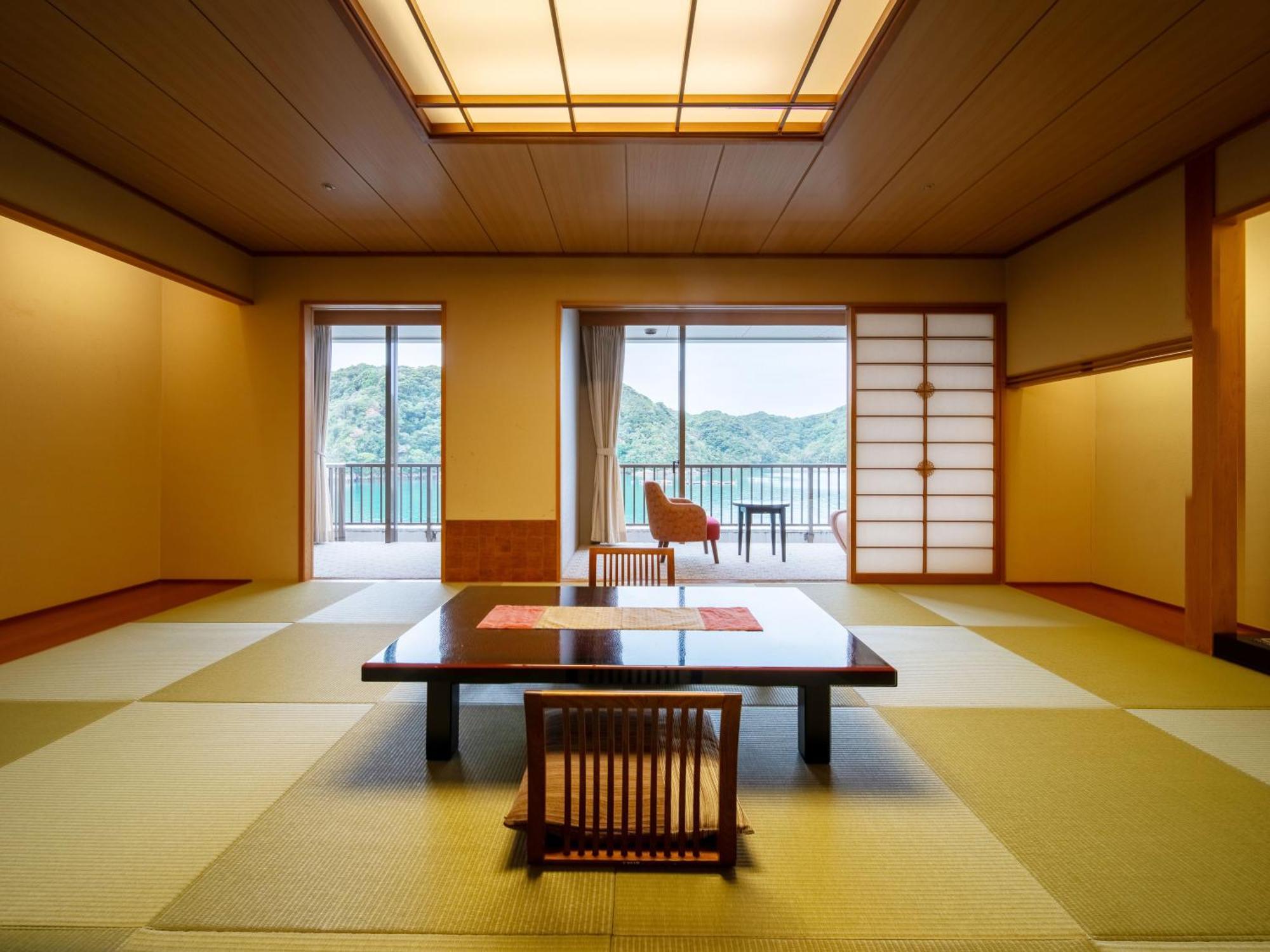 Kumano-bettei Nakanoshima Nachikatsuura