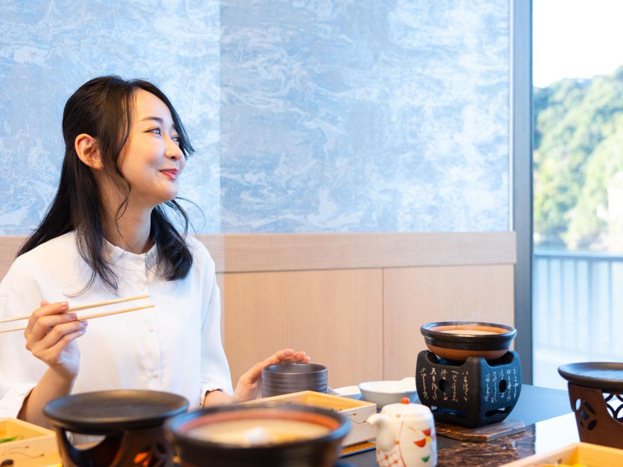 Kumano-bettei Nakanoshima Ryokan Nachikatsuura