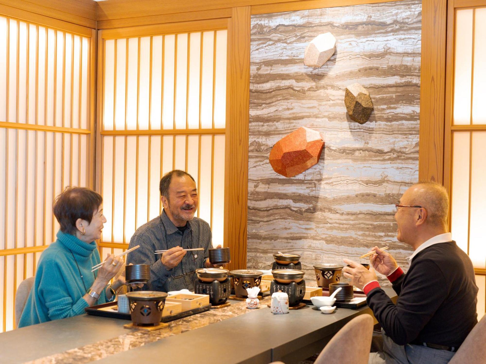 Kumano-bettei Nakanoshima 4*