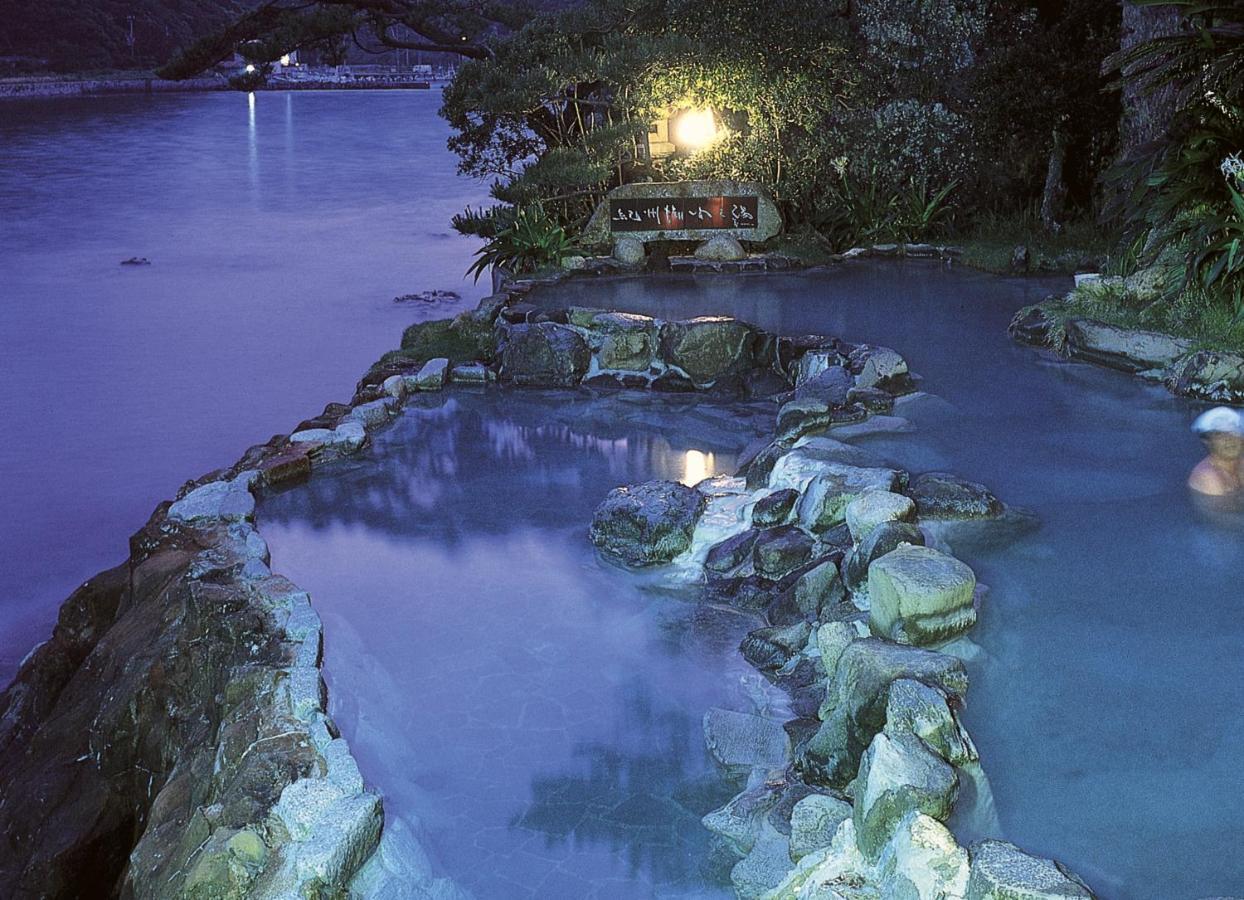 Kumano-bettei Nakanoshima Ryokan